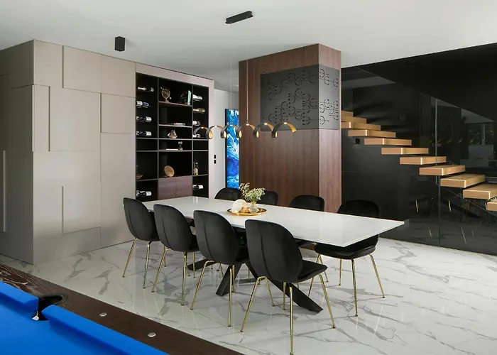 House Of Poseidon * Petrcane